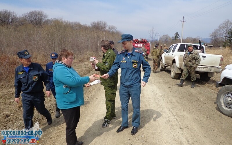 Учения по ликвидации природных пожаров, угрожающих населенным пунктам, прошли в Кировском районе