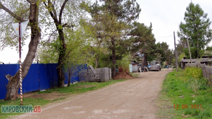 Зареченский переулок в посёлке Кировский