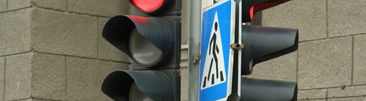 В Приморье новыми светофорами оборудуют 18 пешеходных переходов