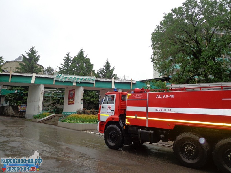 Сотрудники МЧС России провели пожарно-тактические занятия в санатории посёлка Горные Ключи