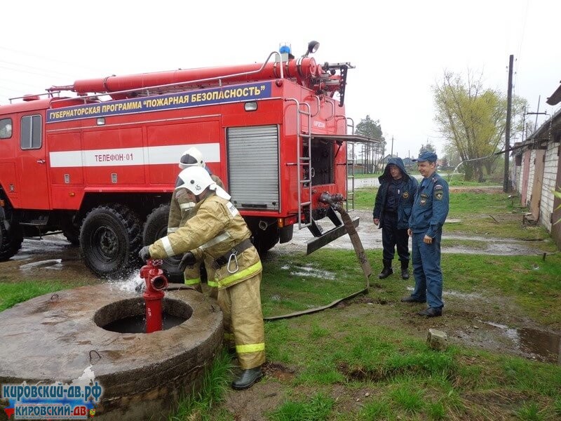 Завершены проверки наружного противопожарного водоснабжения в Кировском районе