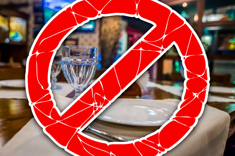 Массовые корпоративы в ресторанах Приморья отменяются