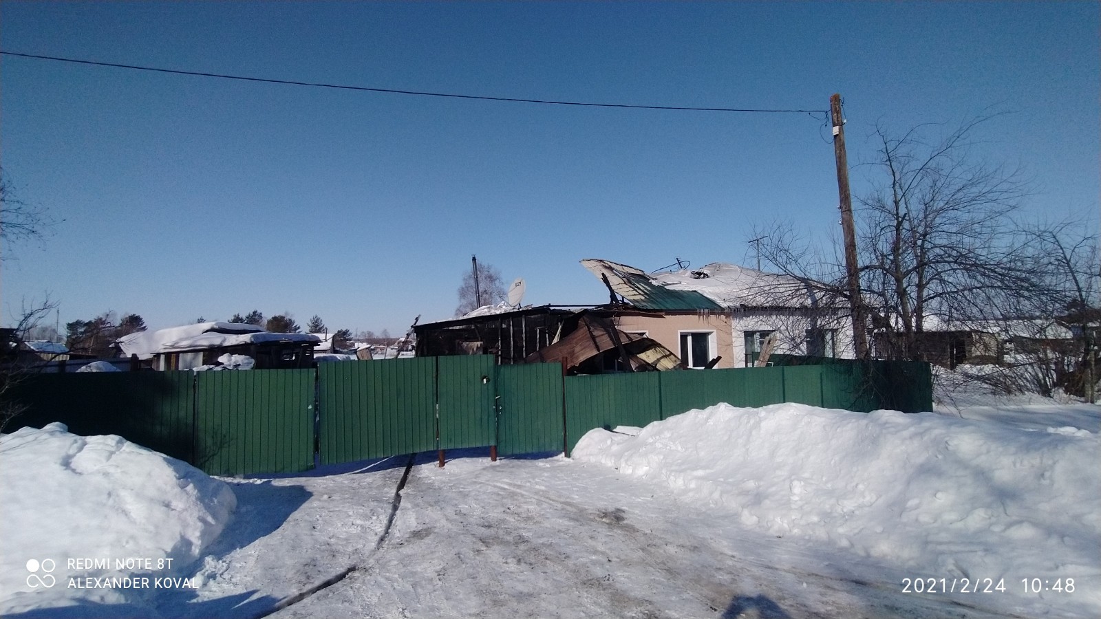 В посёлке Кировский ликвидировали возгорание пристройки двухквартирного дома