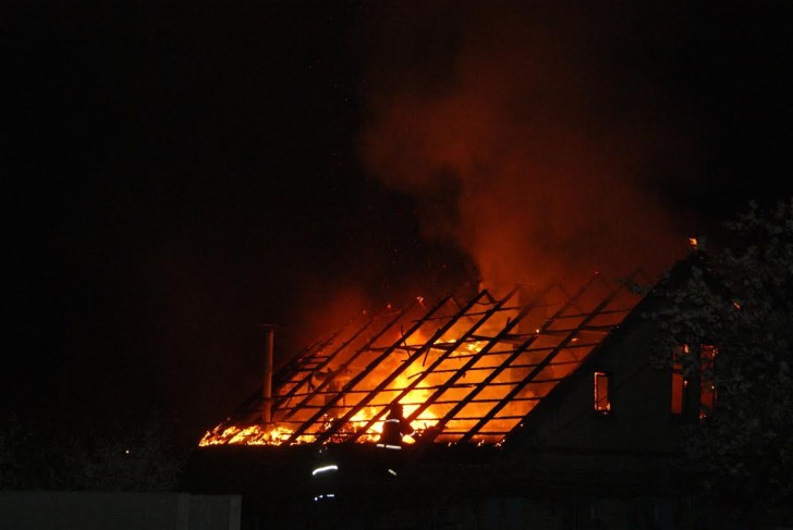 В посёлке Горные Ключи горел деревянный дом