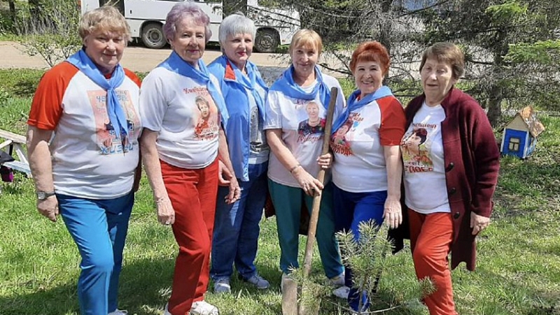 Фестиваль военной песни объединил более 50 пенсионеров Приморья в Кировском районе